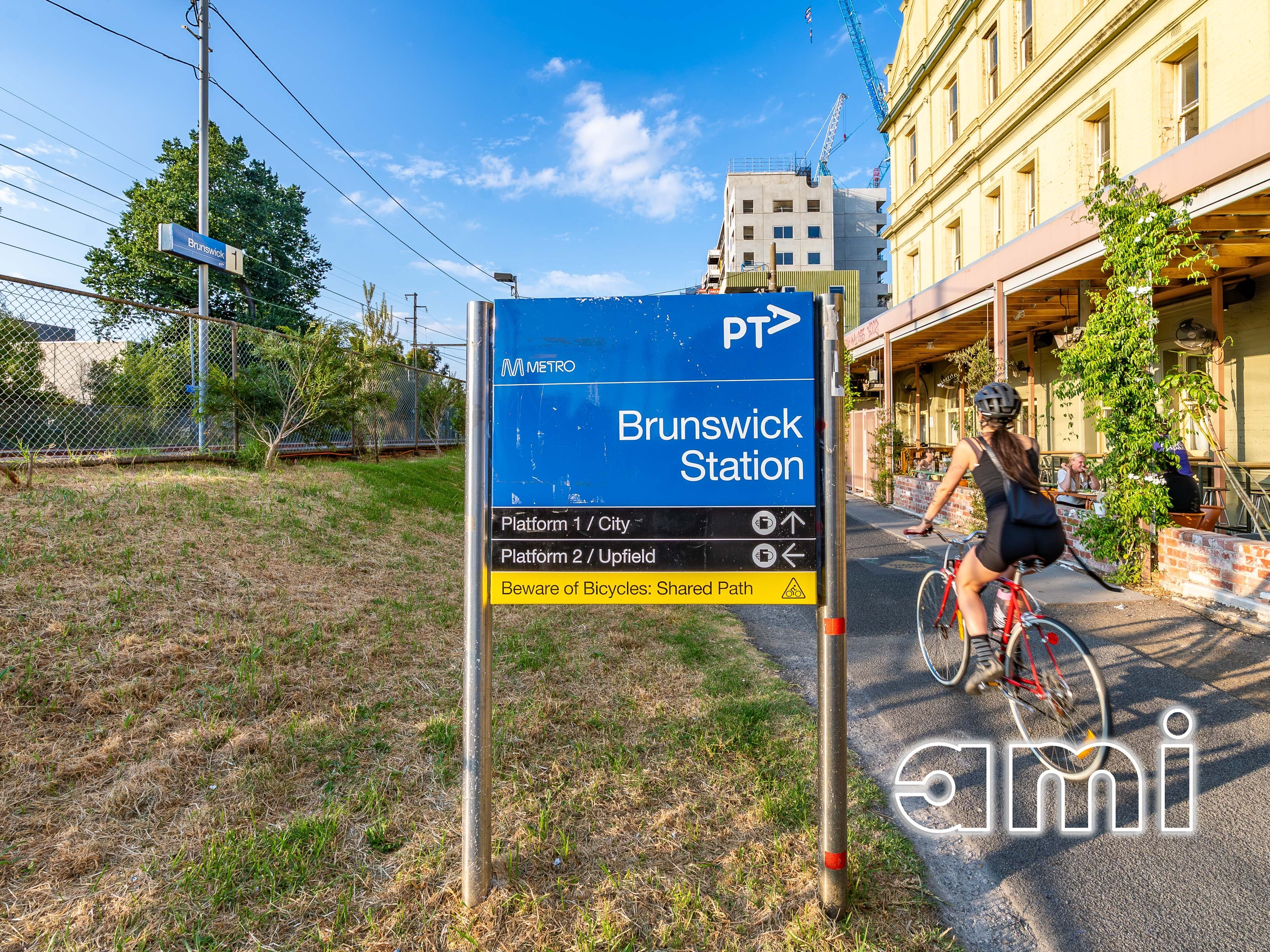 Gallery Thumbnail 15