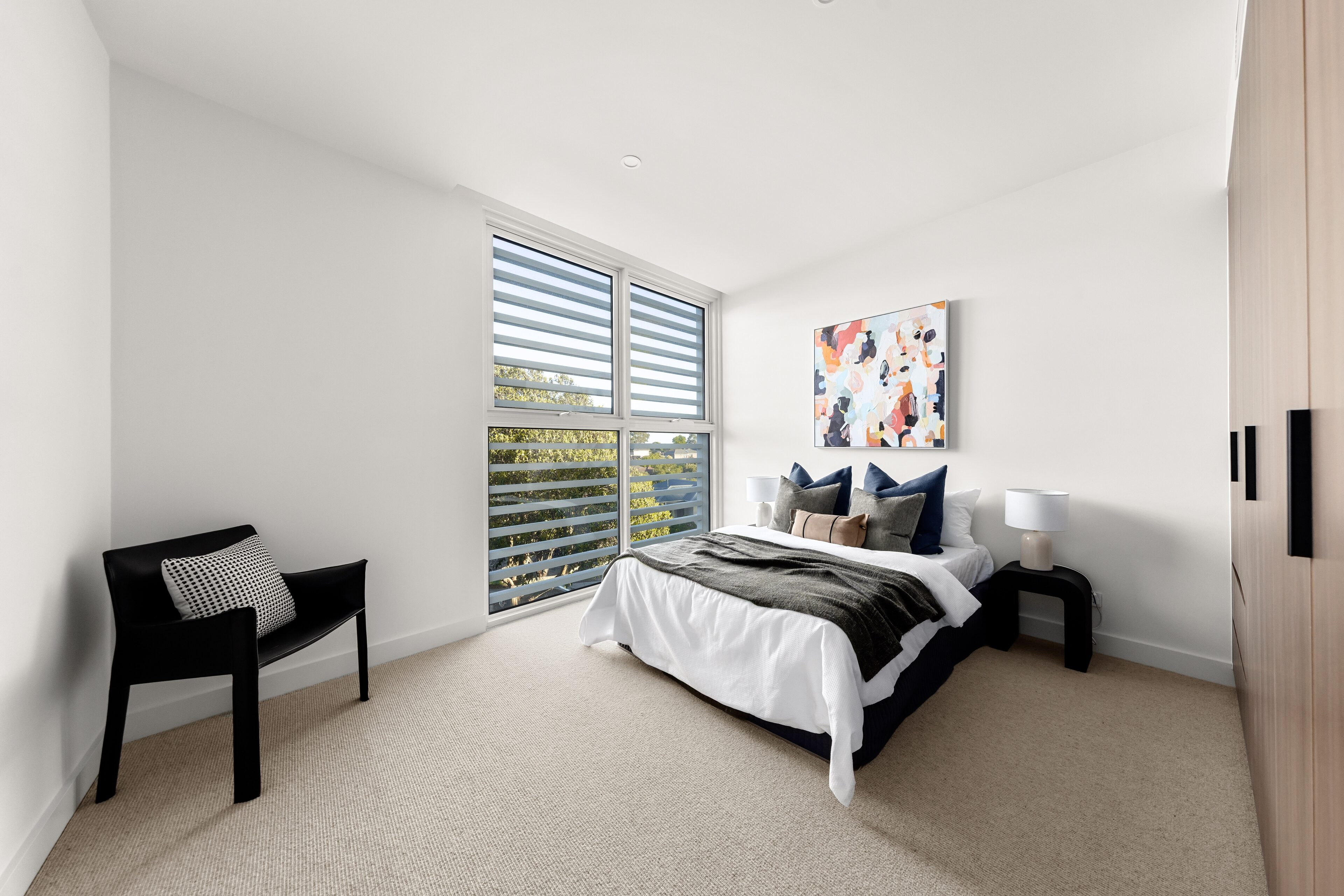 Gallery Thumbnail 17