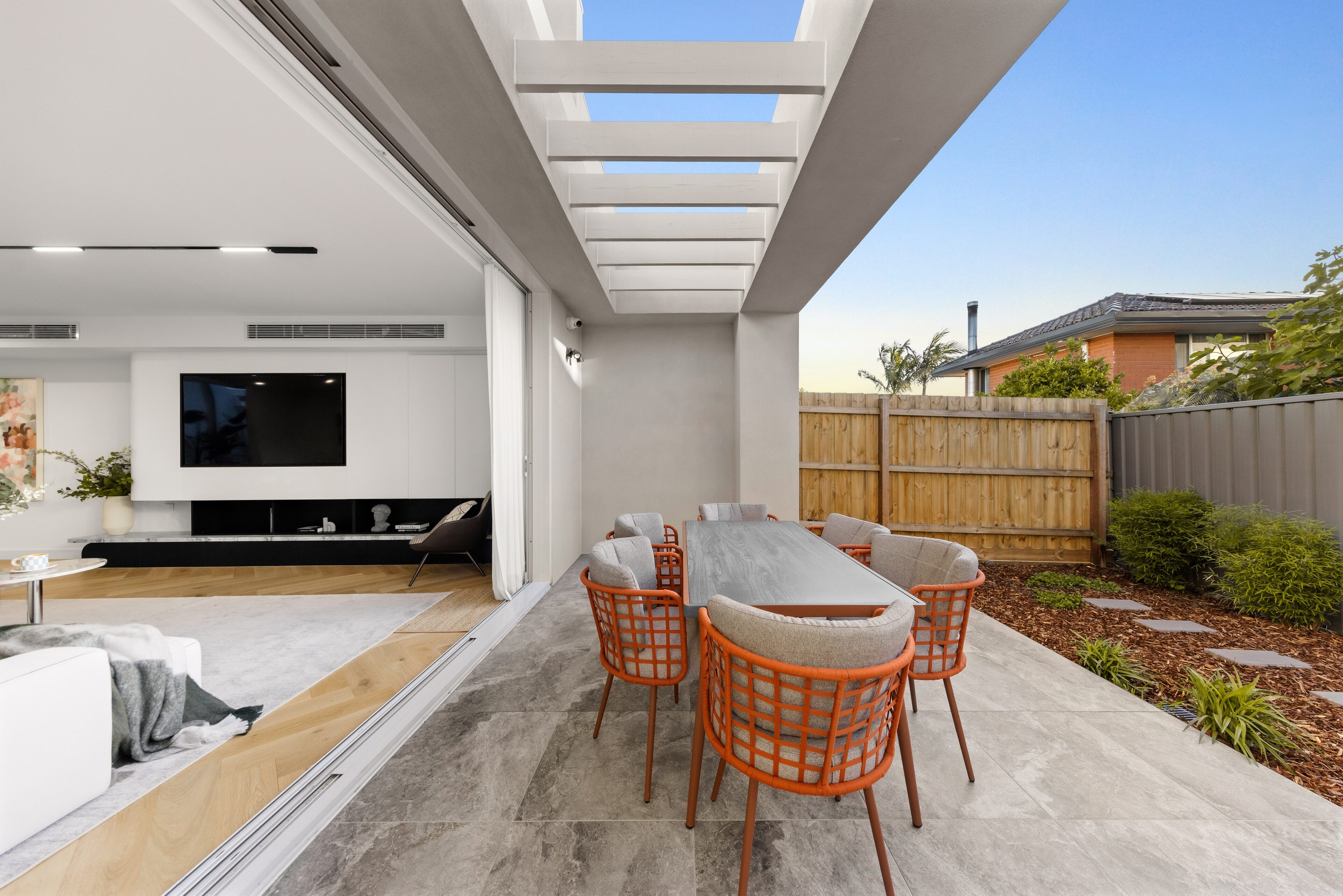 Gallery Thumbnail 18