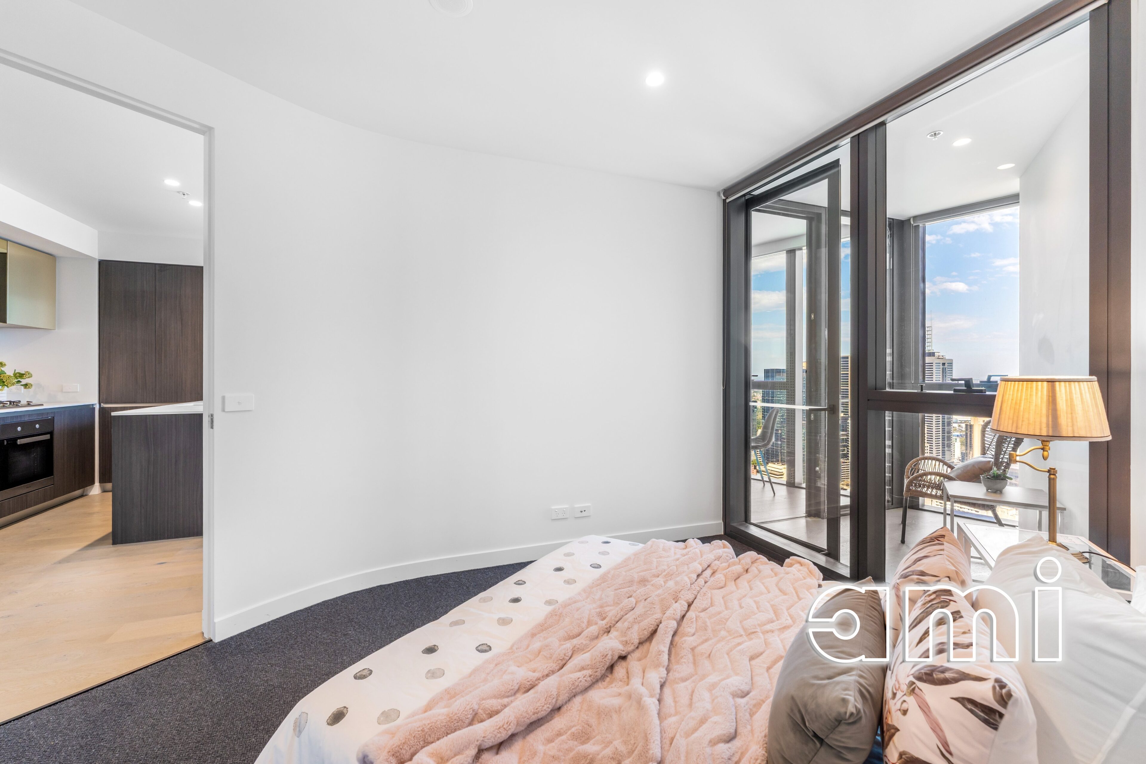 Gallery Thumbnail 11