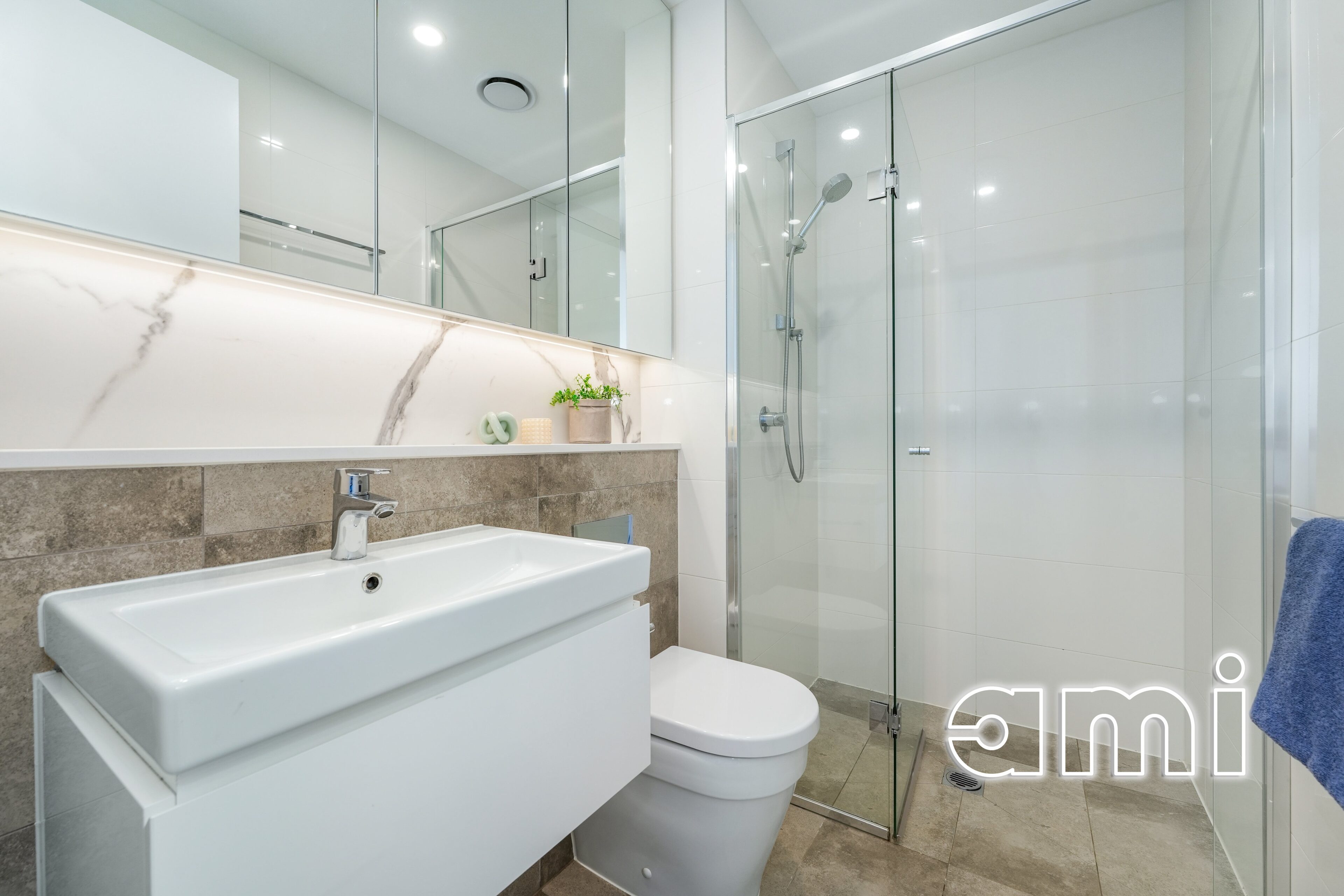 Gallery Thumbnail 11