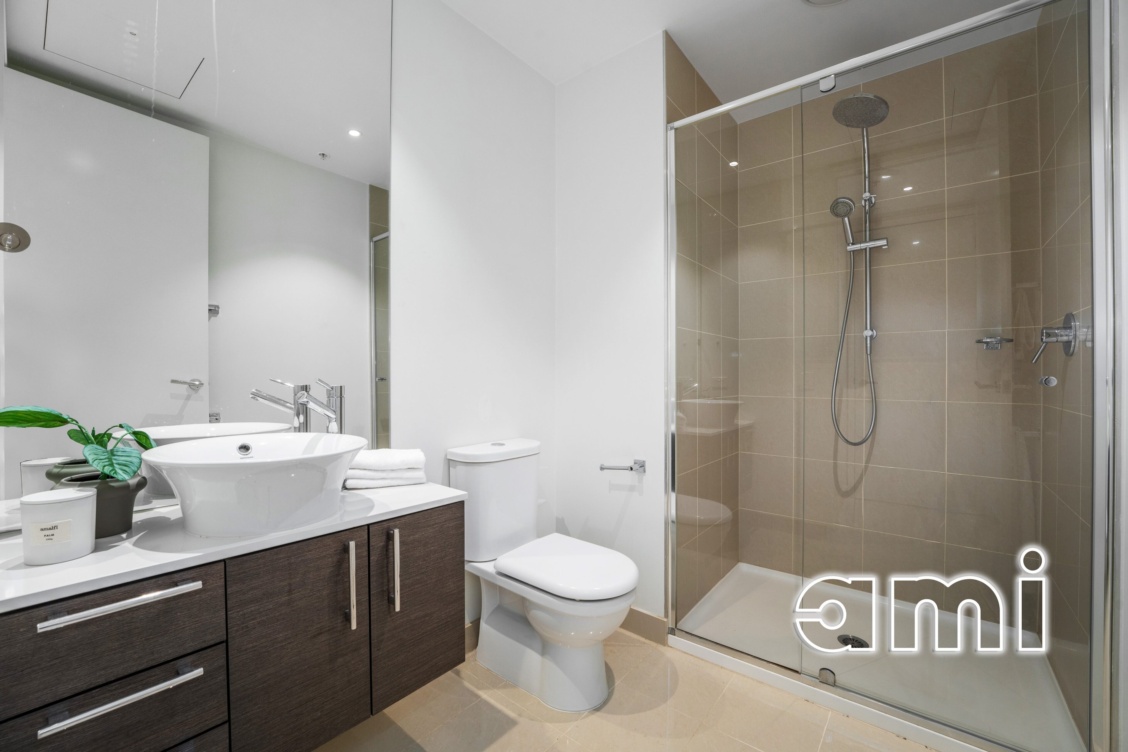 Gallery Thumbnail 10