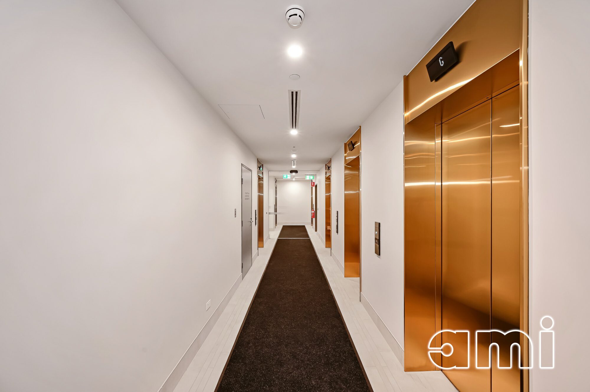 Gallery Thumbnail 19