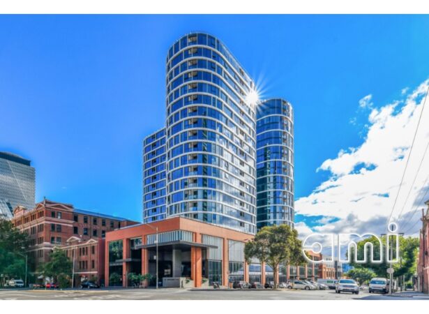 AMI Real Estate, Qv Melbourne, Australia